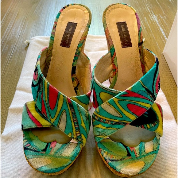 Pucci size 38 blue multi Terry slide in original box - Picture 1 of 11